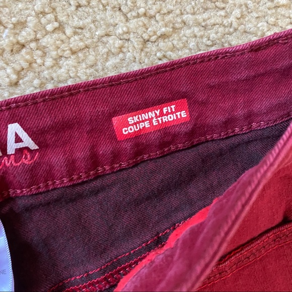 3/$25 || Santana Jeans Red Denim Jeans - Picture 4 of 5